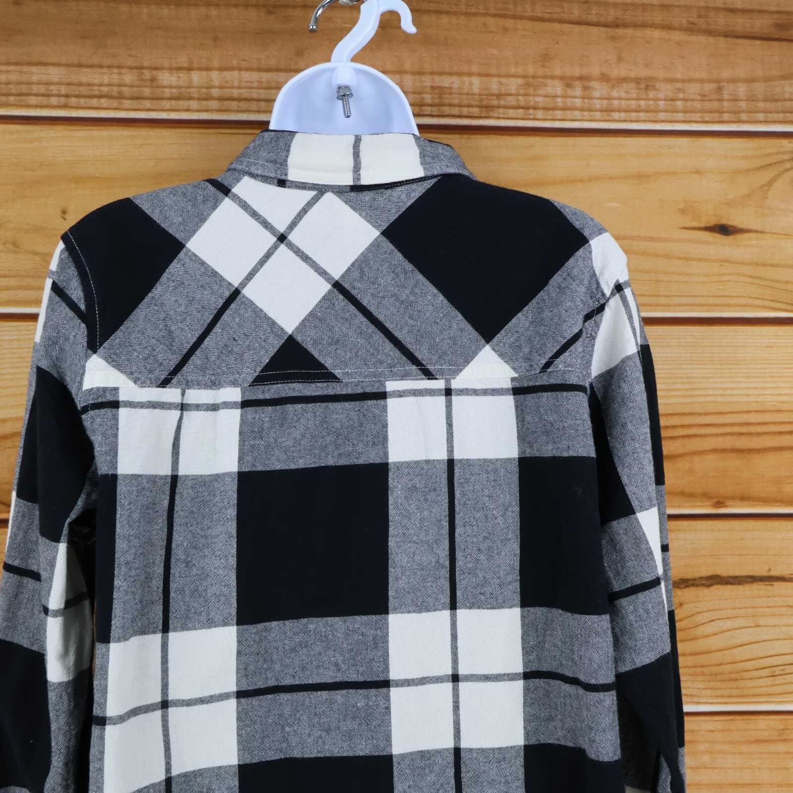 Universal Thread Shirt Plaid Button Up Womens L B… - image 4