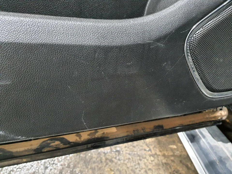 2015-2020 GMC YUKON XL 1500 DRIVER LEFT REAR Door Trim Panel BLACK/WOOD Foto 3 de 4