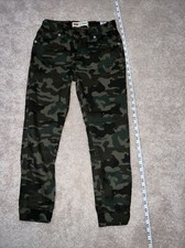 Levi  s Camo Jogger Pants kids Size 8 Reg
