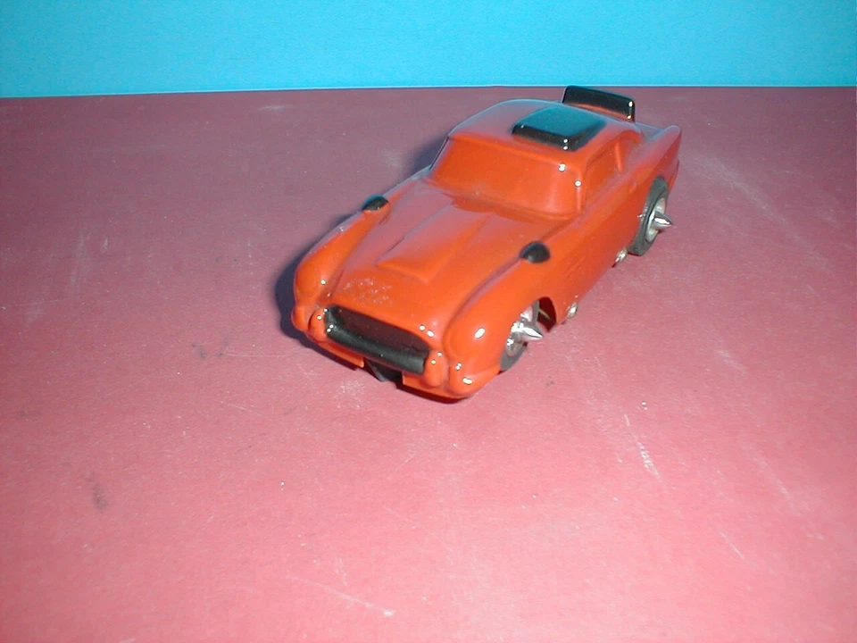COCHE SLOT STROMBECKER 1/32 VINTAGE JAMES BOND ASTON MARTIN PROBADO Y FUNCIONANDO Foto 2 de 4