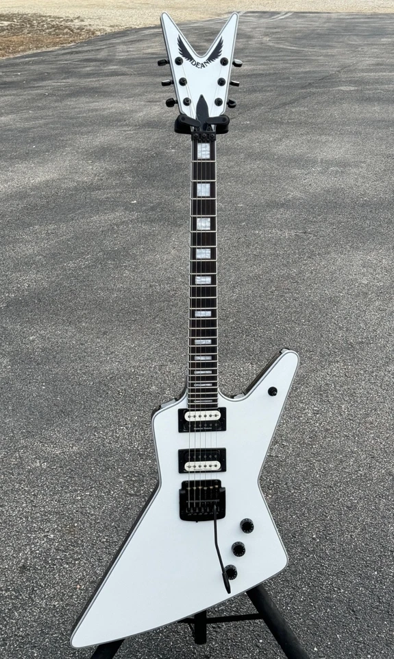 GUITARRA DEAN Z CLASSIC WHITE SELECT con KAHLER NAMM 2021 con ESTUCHE ¡NUEVA DESCATALOGADA! Foto 4 de 4