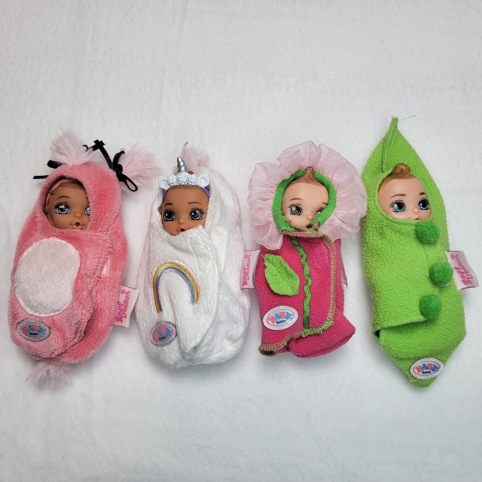 With Sleeping Bag Pods