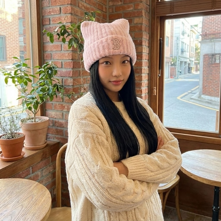 MLB Korea Plush Meow Beanie NY Yankees Black Cat Ear Hat Fuzzy