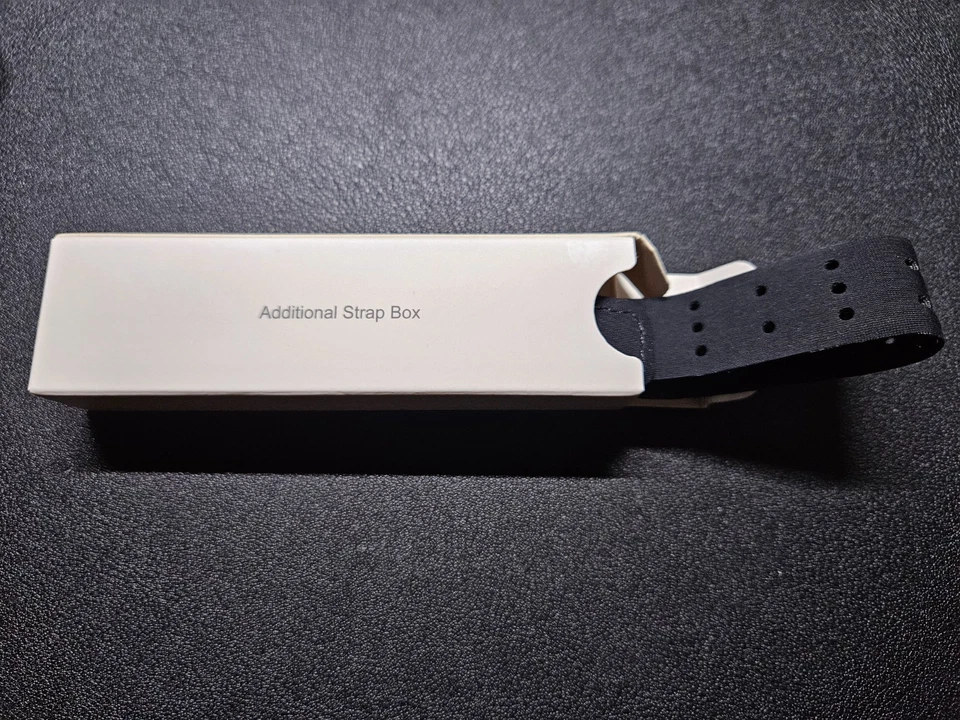 OrangeTheory OT BEAT BURN 5.0 Heart Rate Monitor Original Box + Charger Strap - Image 4 of 4