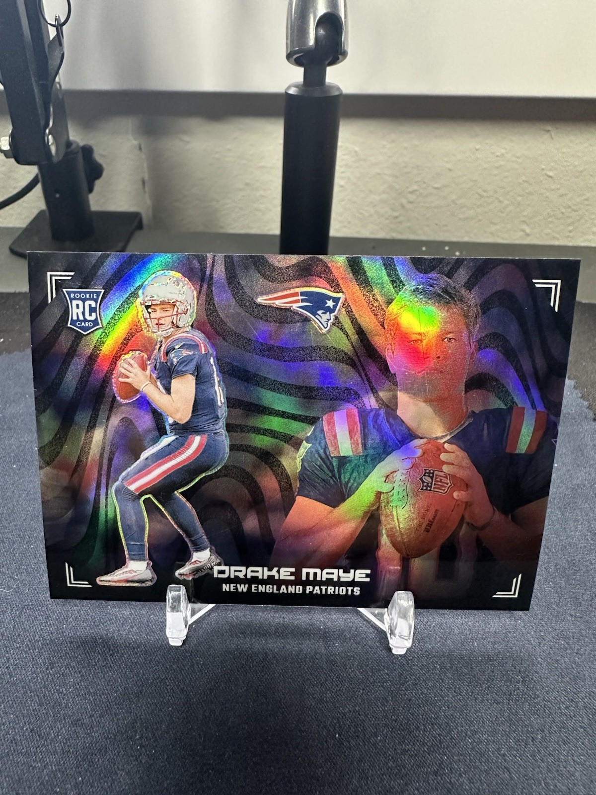 2024 Panini Prizm - Profiles Drake Maye #6 (RC)