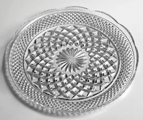 Anchor Hocking Wexford Scalloped 9.5 inch 4 Dinner Plates