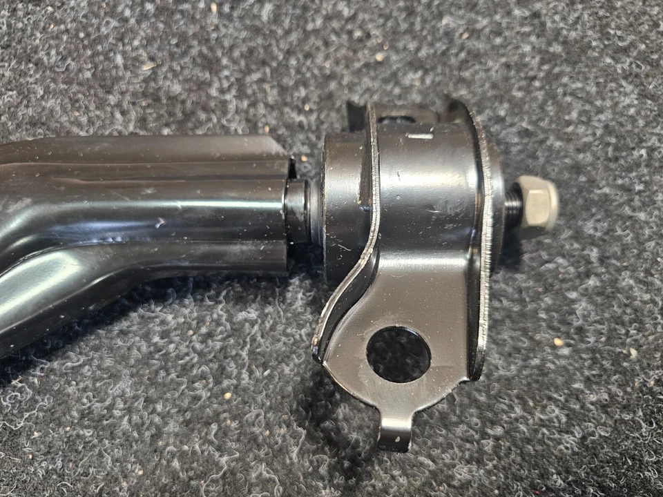 Brazo de control inferior delantero izquierdo y rótula Moog RK620322 para 93-97 Mazda MX-6 Foto 3 de 4