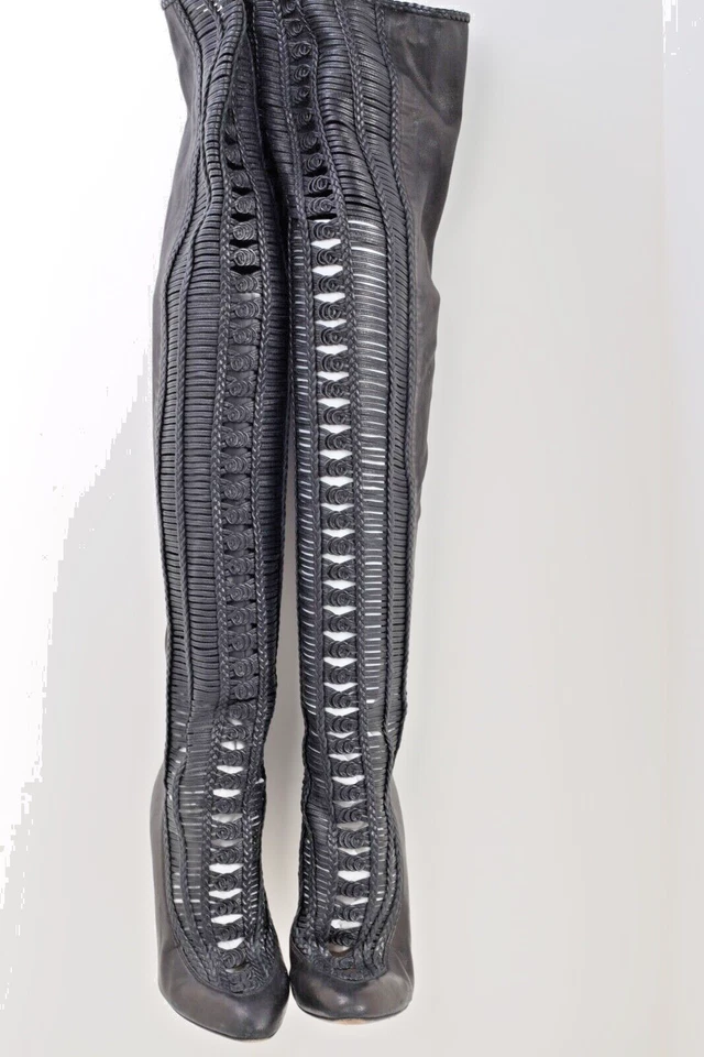 Jimmy Choo 黑色皮革镂空过膝靴 37.5 码 — 第 4/4 张图片