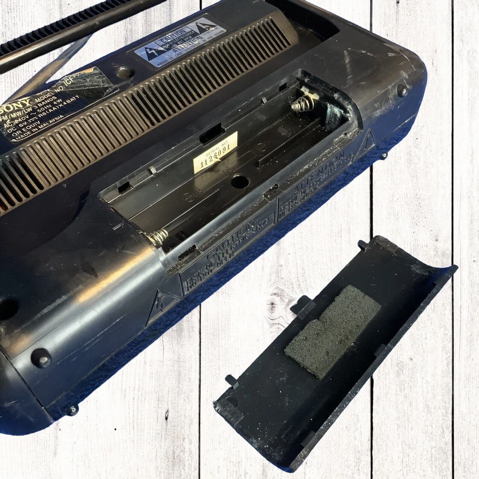 Sony ICF-760L 3 Band tragbares Radio funktionstüchtig - Bild 3 von 4