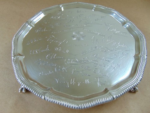 GARRARD & CO INTERESTING STERLING SILVER CHESHIRE REGIMENT SALVER 1953 - Picture 12 of 12