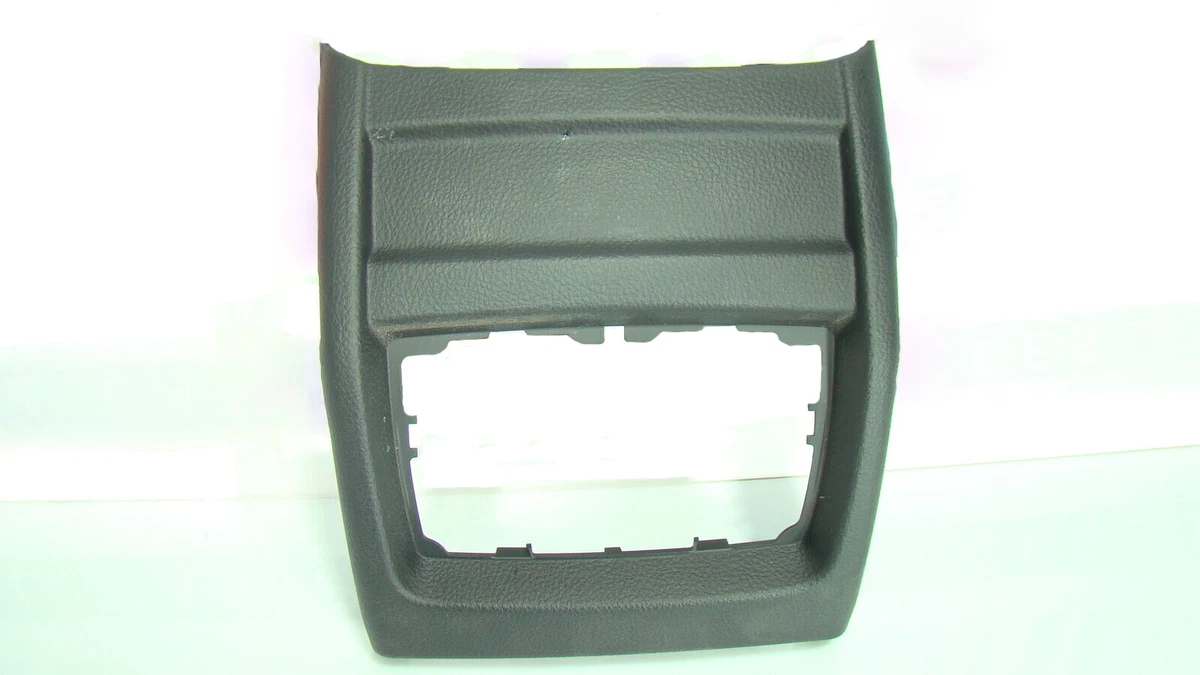 BMW OEM Covering rear F30 F31 F35 F32 F82 M4 F36 Gran Coupé  