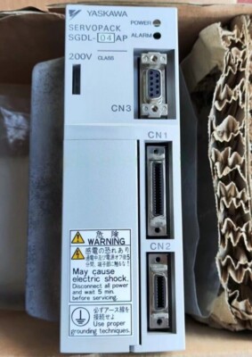 1pcs New Yaskawa SGDL-04AP Servo Driver Expedited Shipping