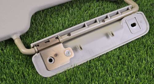 Toyota FJ Cruiser 2012-2014 Sun Visors set for Front and Rear 4 pcs Oem used - Picture 14 of 24