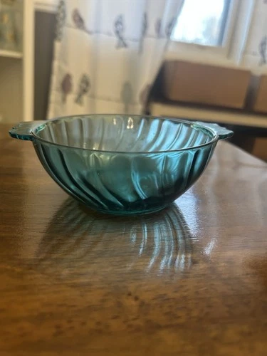 Jeanette Ultramarine Swirl Pattern Depression Glass Handled Bowl salad soup flat