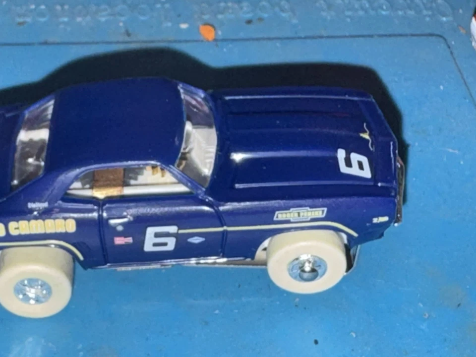 MoDEL MoToRING Aurora Sunoco Camaro T-jet HO Slot Car Funciona Ruedas Blancas Foto 3 de 4