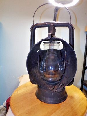 Vintage NYC RR Inspector's Kerosene Lantern Star Head Light & Lantern Co.