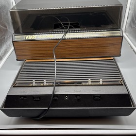 Orig Atari 2600 VCS W Controllers Game Center 25 Games Game Case & Adapter Works