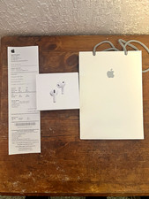 Apple AirPods Pro 3 White Bluetooth Wireless In-Ear Earbuds with Charging Case