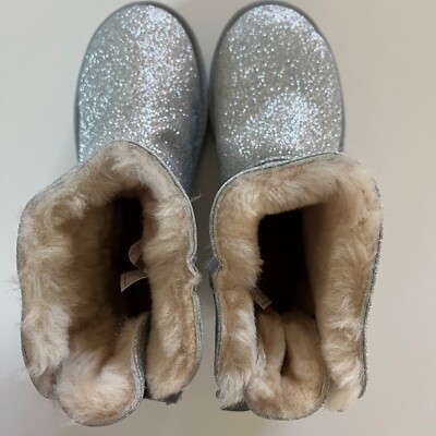 UGG Mini Bailey Bow Silver Sparkle Glitter Boots Women's Size 6