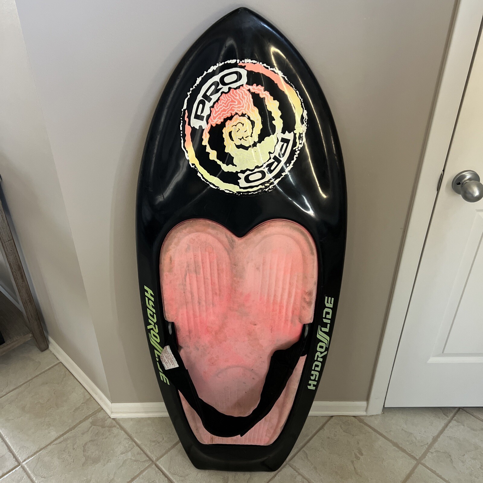 Picture 1 of 4