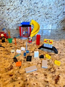 Lego City Town Fireman Lot 10671 Fire Emergency 60088 Fire Starter Set 2015
