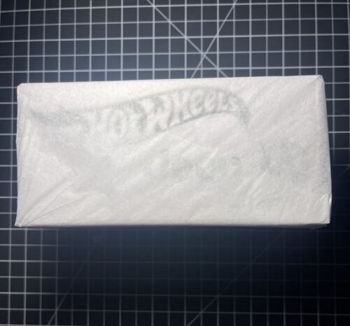 RLC Hot Wheels Exclusive 1944 Willys MB Special Edition Limited Diecast Car 2021 - Picture 4 of 6