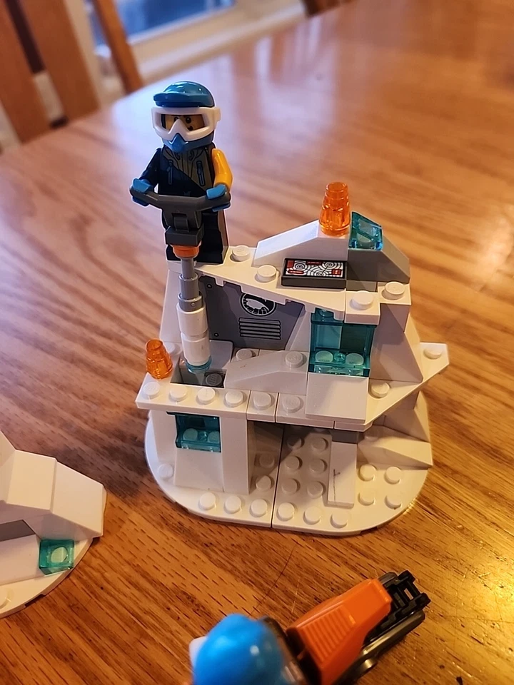 LEGO City #60194 Arctic Scout Truck 100%  Pieces Complete, Instruct Book 2 Only - Image 3 of 4