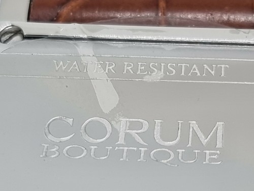 Corum Trapeze 106.404.20 - Foto 6 di 12