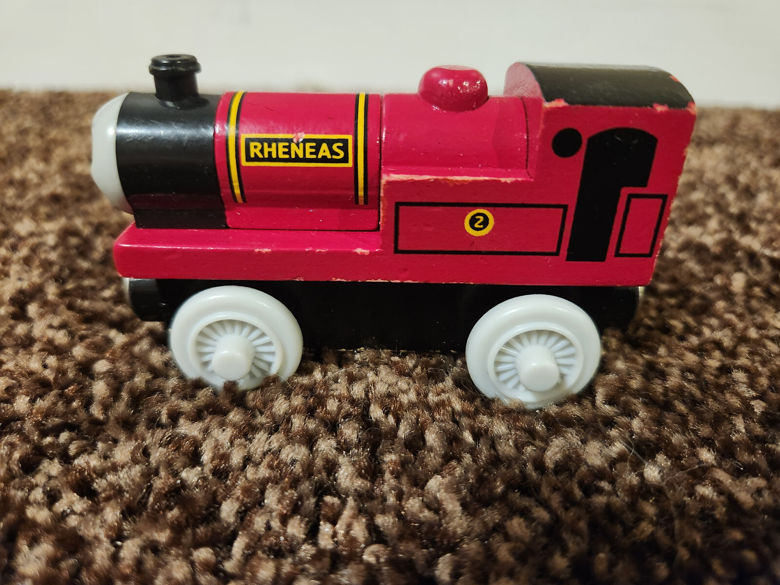 THOMAS AND FRIENDS WOODEN RAILWAY RHENEAS TRAIN ENGINE LOOK!! | eBay