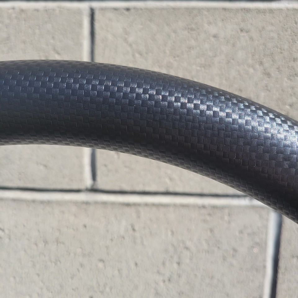 14" Sharp Billet Steering Wheel With Chevy Horn & Carbon Fiber Look | Gray | Aluminum | 14 In - Foto 3