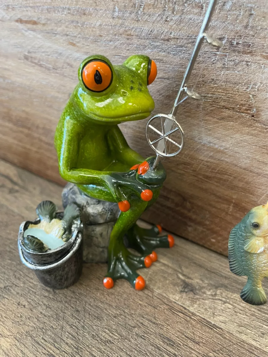 Frog Fishing figurine, polyresin 7H