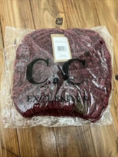 C.C Exclusives Burgundy Beanie New In Packaging Hat-30