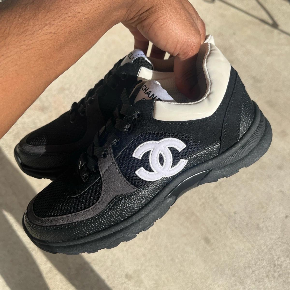 NIB AUTHENTIC CHANEL SNEAKERS BLACK US 10.5/EU 44 Chanel High Top Tennis Shoes Sneakers Black Suede Black  main image 2