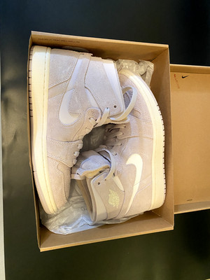 Nike Air Jordan 1 Zoom Air CMFT Venice/Sail WOMEN'S 8 CT0979 500 Preowned W/Box