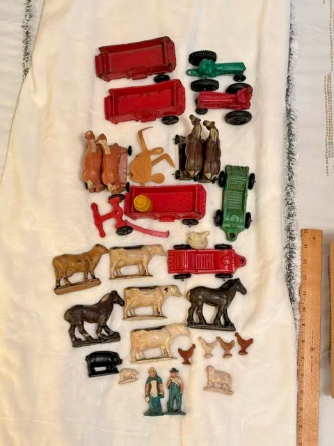 Auburn Rubber Early Vintage Farm Set Add-on Pieces