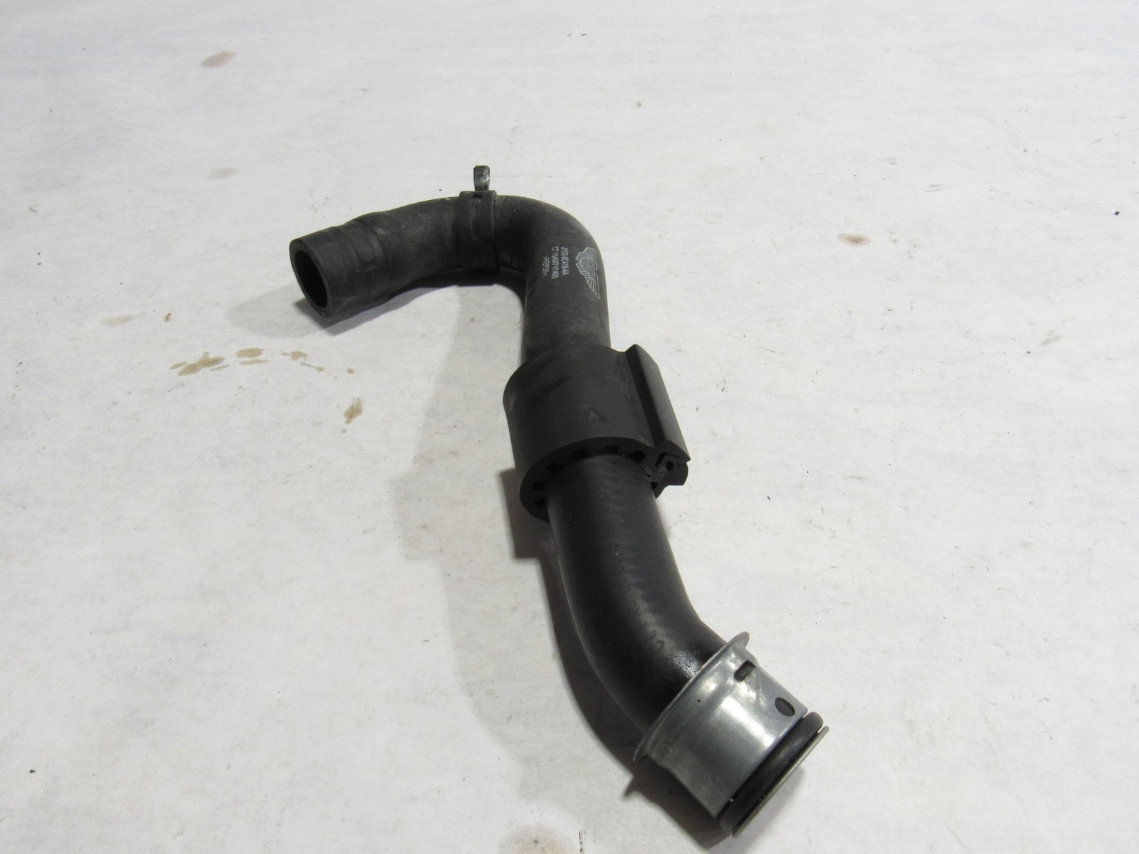 18-21 Aston Martin Vantage 2019 Water Coolant Pump Pipe Hose Line :O