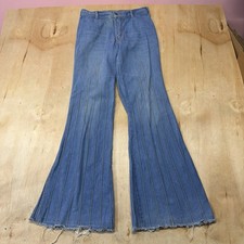True Vintage 1970  s Brittania Denim Bell Bottom Vertical Pintuck Denim Size 33 L
