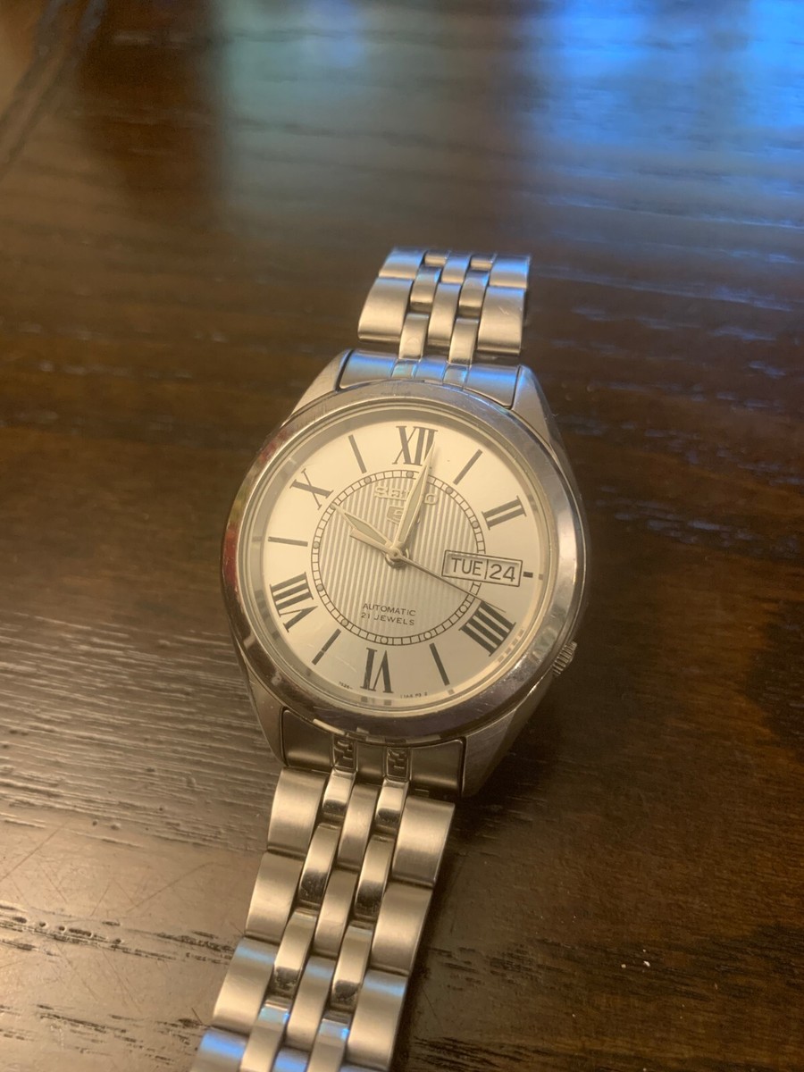 SEIKO 5 セイコー5 AUTOMATIC 21 JEWELS Seiko 5 Automatic 21 Jewels Silver Tone Dial Roman Numerals