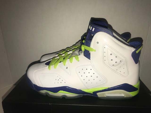 retro 6 seahawks