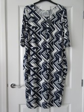 Navy blue and white dress size 24 ASOS curve