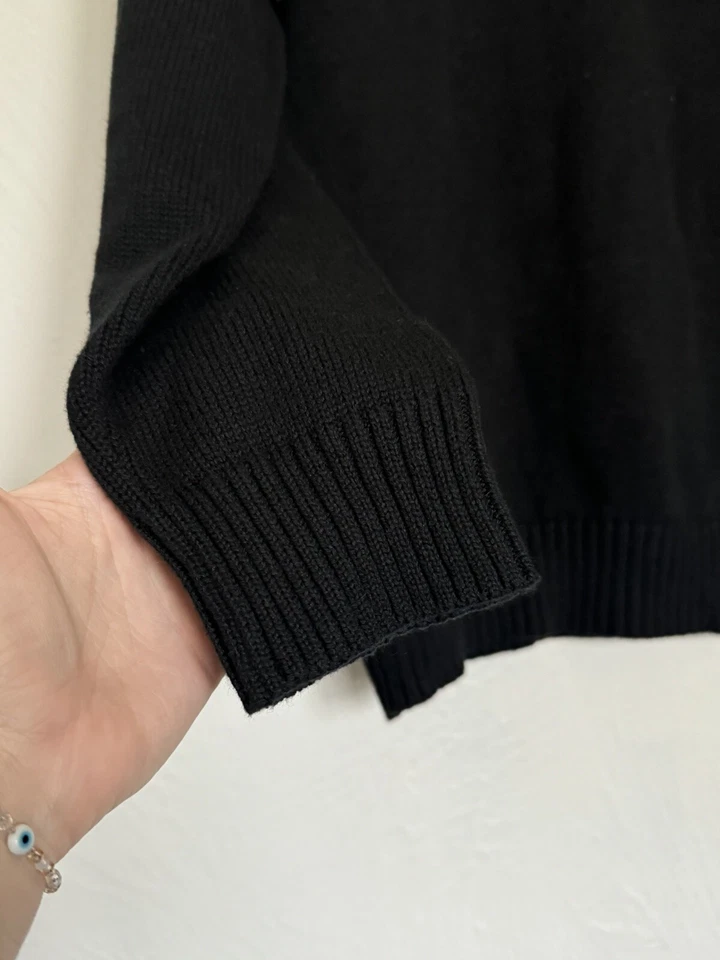 NUEVO Suéter Izod para Niños (10/12) Mediano - Vacaciones Negro/Rojo Fair Isle Cuartzip $50 Foto 4 de 4