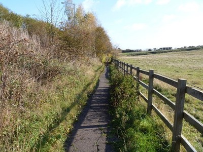 Foto A2 Three ways to go [1] Stratford-upon-Avon From the point the foo c2011