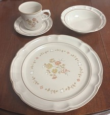 Vintage Four-Piece Set Cordella Collection Stoneware Floral Japan