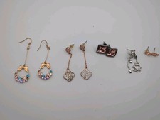 Fashion earrings lot 5 Sets. Young Girls Rhinestone Silver/Gold Tone