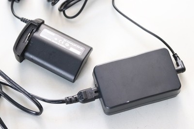 Canon ACK-E4 Adapter mit DR-E4 Coupler