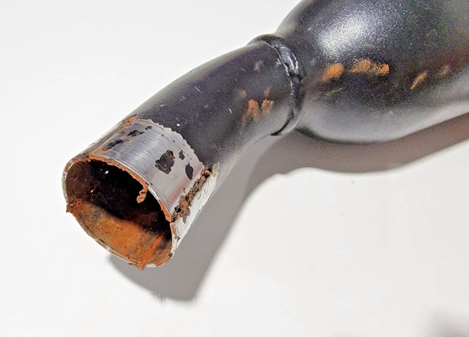 Правосторонний глушитель выхлопной системы 2006-2014 Triumph Bonneville T100 2202653 - Изображение 3 из 4