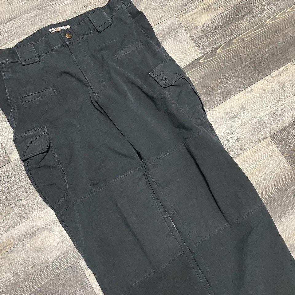 Pantalones tácticos 5.11 para hombre 34x30 negros calce relajado Ripstop carga trabajo ejército Foto 2 de 4