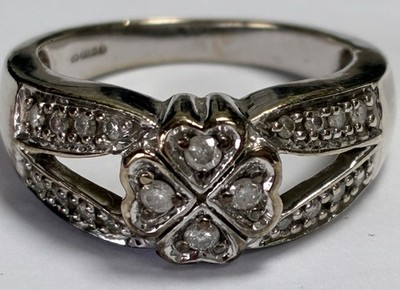 Damenring ''9 kt Weißgold & Diamanten Glück vierblättriges Kleeblatt geteilter Schaft''