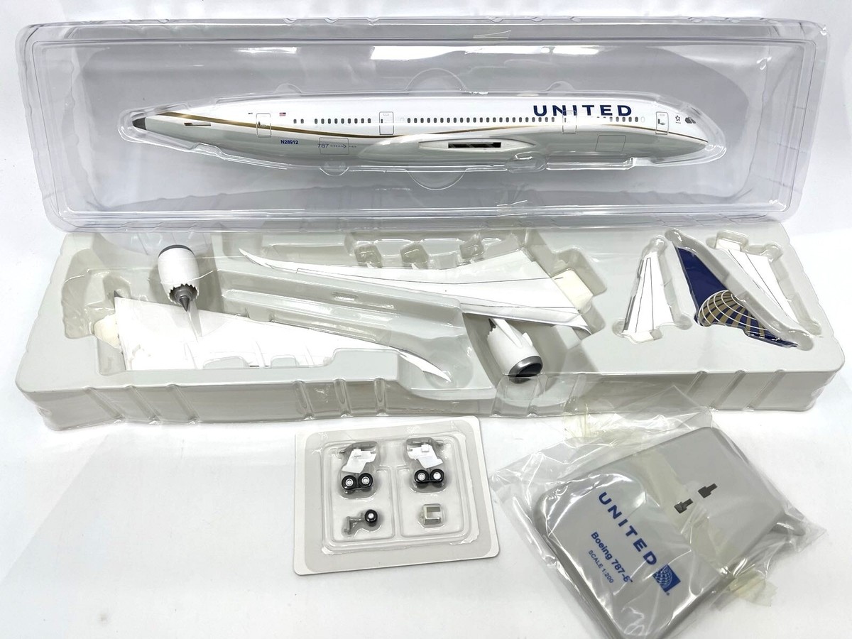 hogan 1/200 B787-8 ユナイテッド航空 完成品 i8my1cf ScaleModelStore.com :: Hogan 1:200 - 10611GR - United