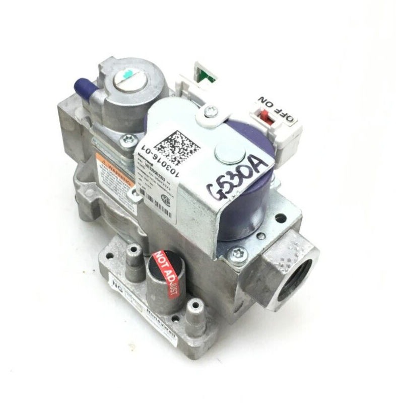 Honeywell VR9205R2363 HVAC Natural Gas Valve Lennox 103016-01 used